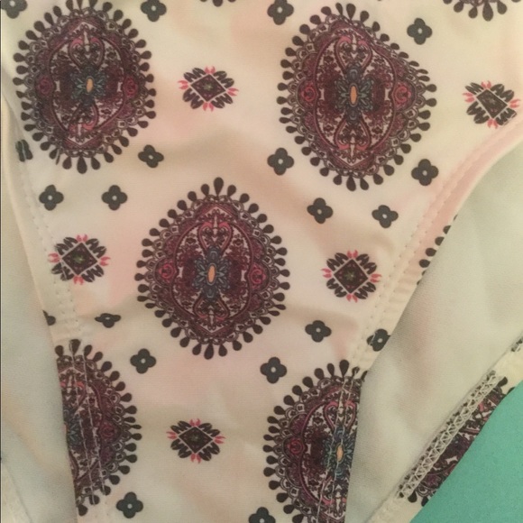 LAST 1❤️SIZZLING PINK X STYLE MOLDED CUP BIKINI - Picture 6 of 8